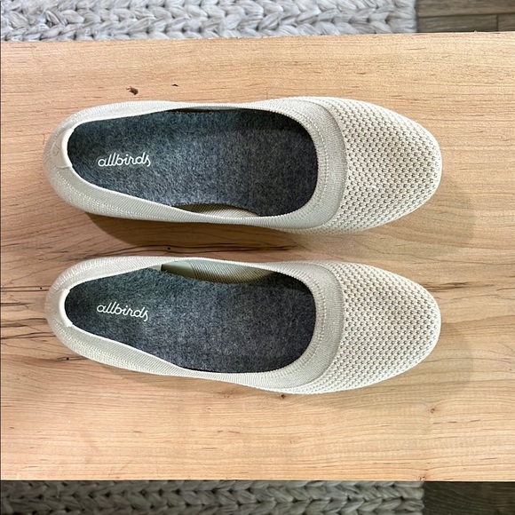 allbirds Shoes - Allbirds Women's | Size 9.5 | Light Khaki Flats